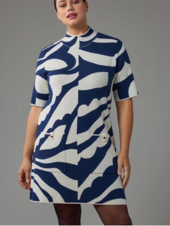 Anthropologie Dresses & Skirts - Anthropologie Annalise Mock Neck Sweater Dress by Maeve Sz M